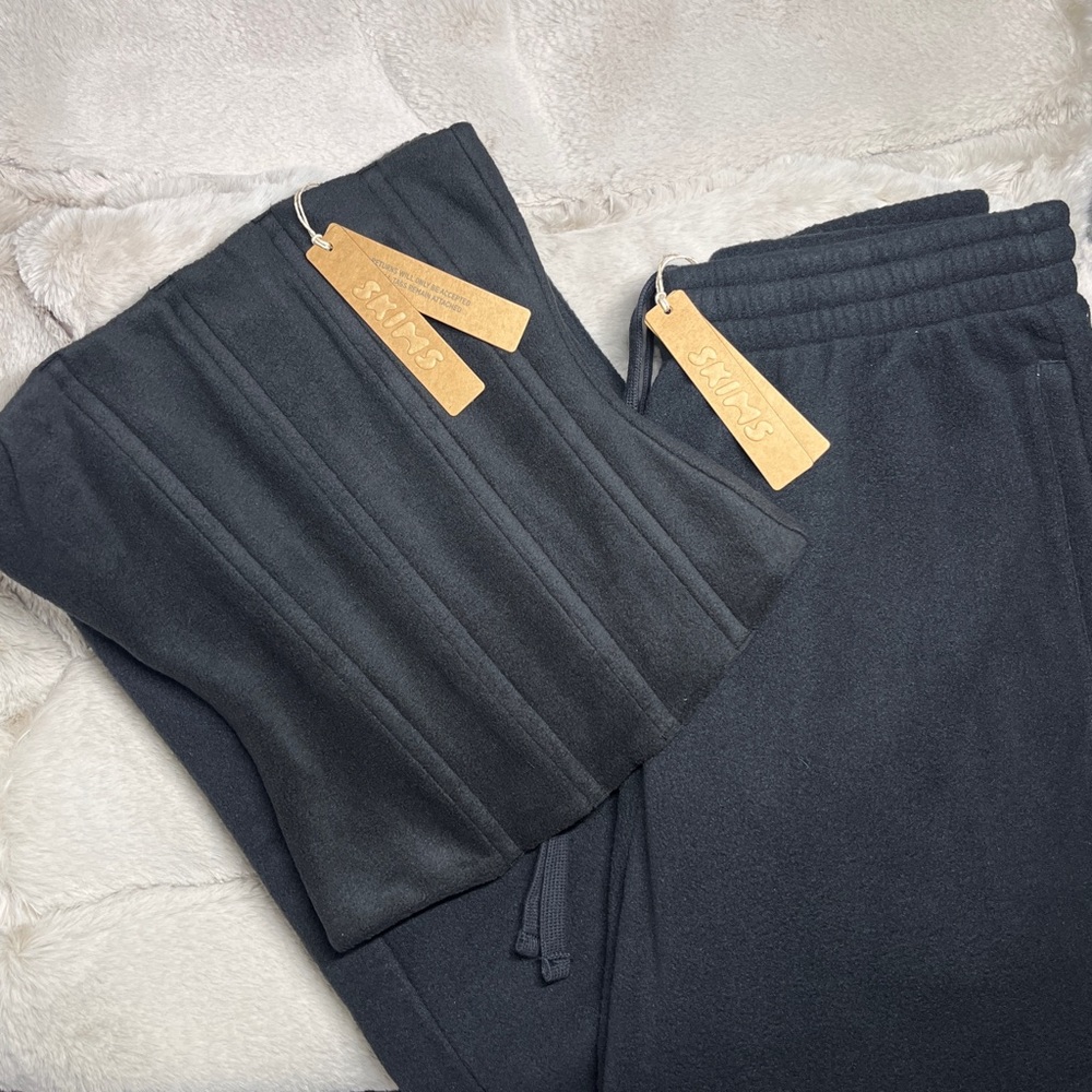 Skims fleece lounge set